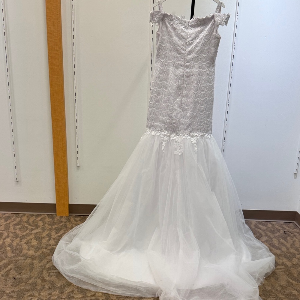 Hebeos White Lace Mermaid Style Wedding Dress with Shoulder Straps | Size XL